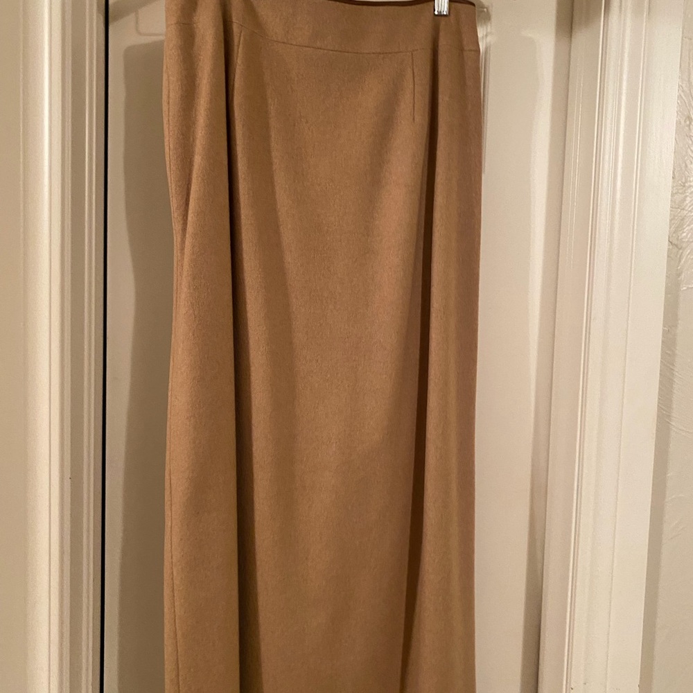 Elegant Camel Maxi Skirt